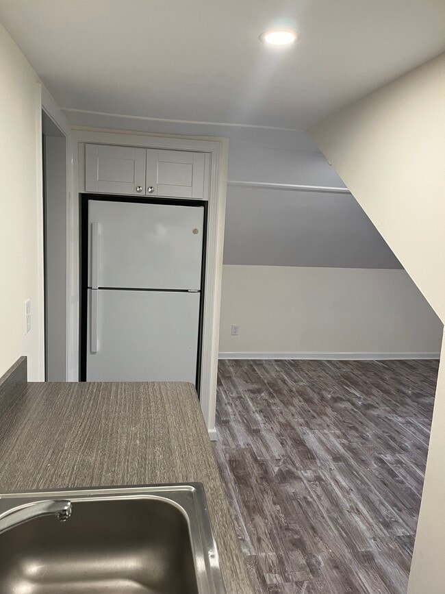 Photo - 1171 Main St Unit 1171 Main St. 2nd flr