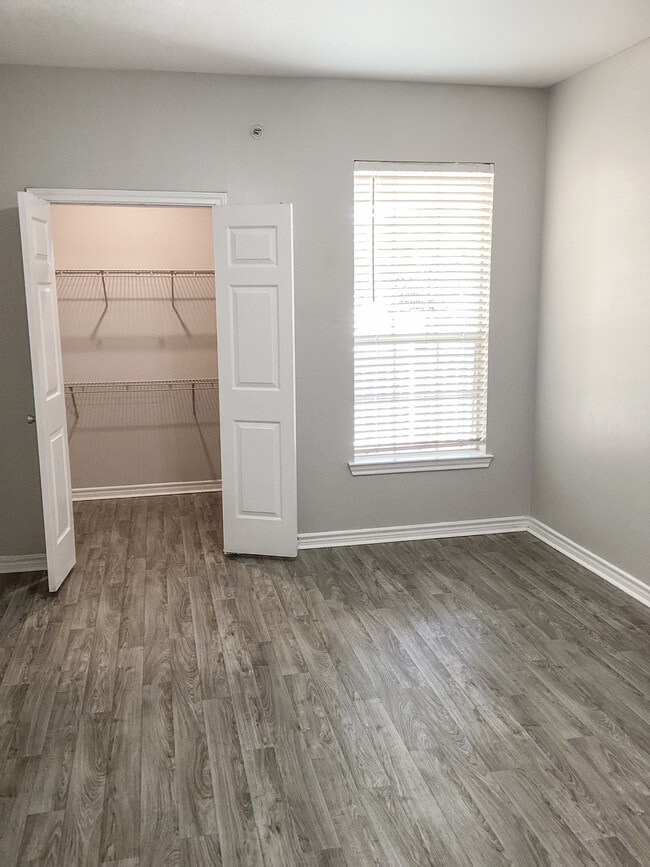 Photo - The Lodge at West Oaks