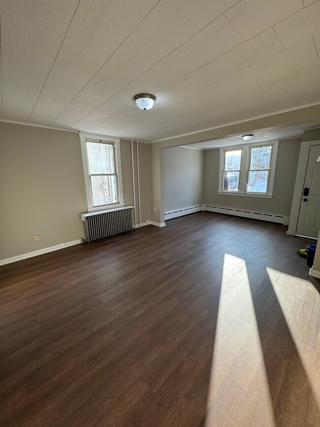 Photo - 206 Coal St Unidad 210 Coal Street