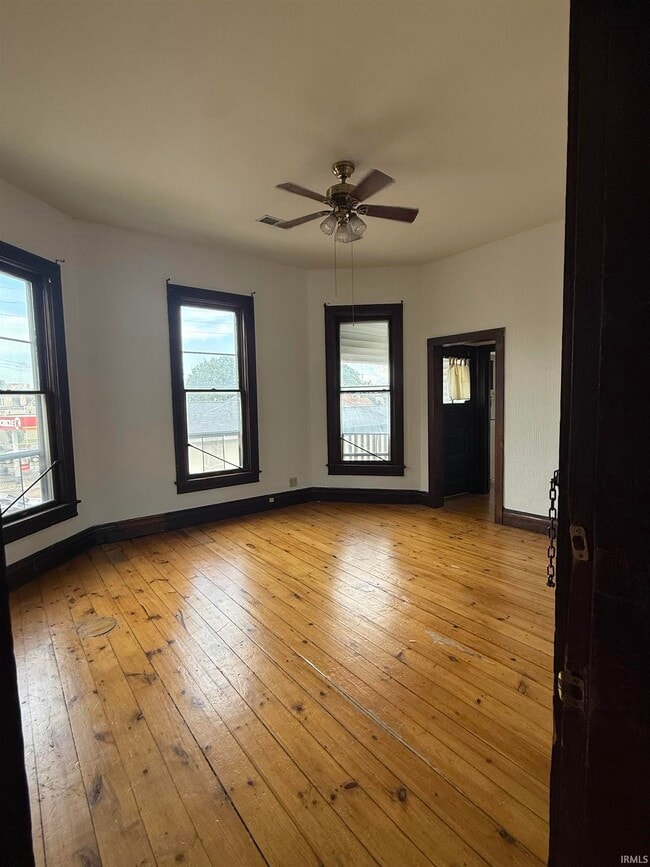 Photo - 515 W Kirkwood Ave