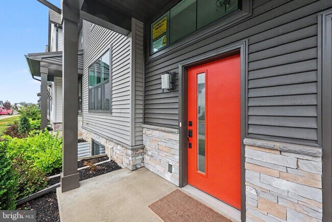 104 Madison dr