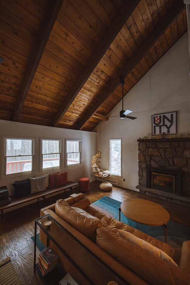 323 John B Hewitt Rd