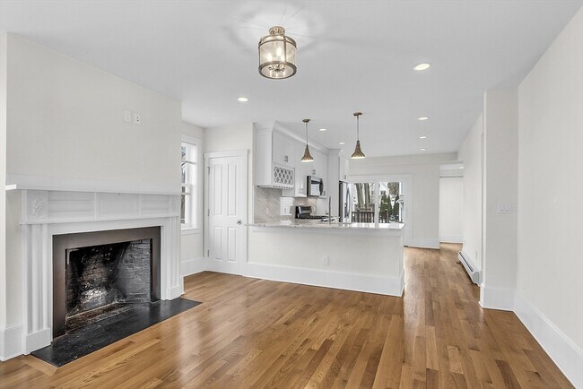 Photo - 29 Central St Unit 1