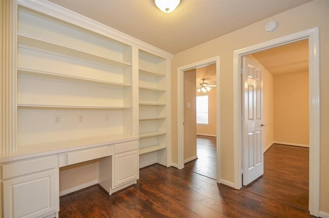 Photo - 24643 Hampton Lakes Dr