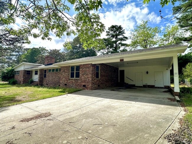 Photo - 3024 Brechin Rd