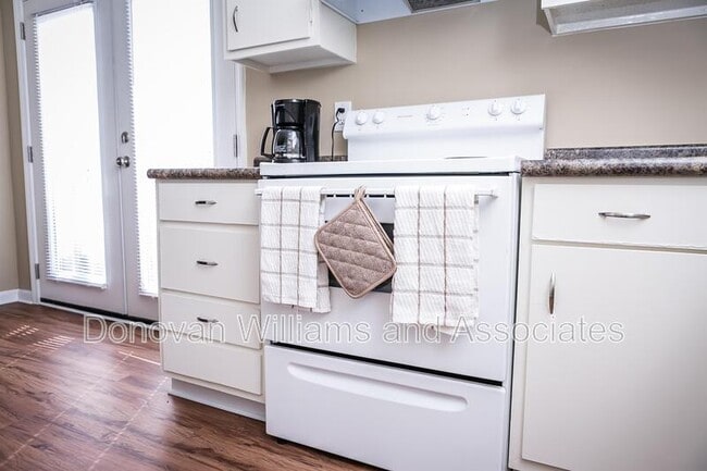 Photo - 4620 Central Ave Unidad Apt P