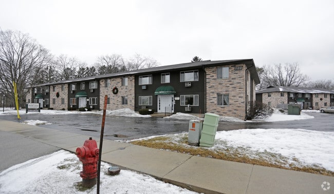 Forest Acres Apartments - Forest Acres Apartments