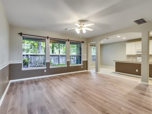 Photo - 94 Cornflower Dr