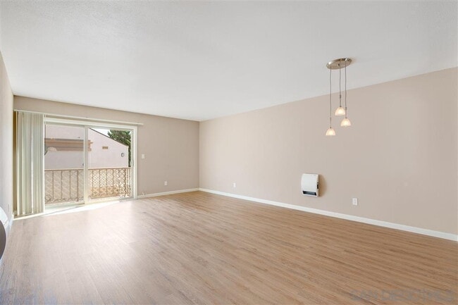 $3,400 - 3 Bed / 2 Bath Condo in Kearney Mesa