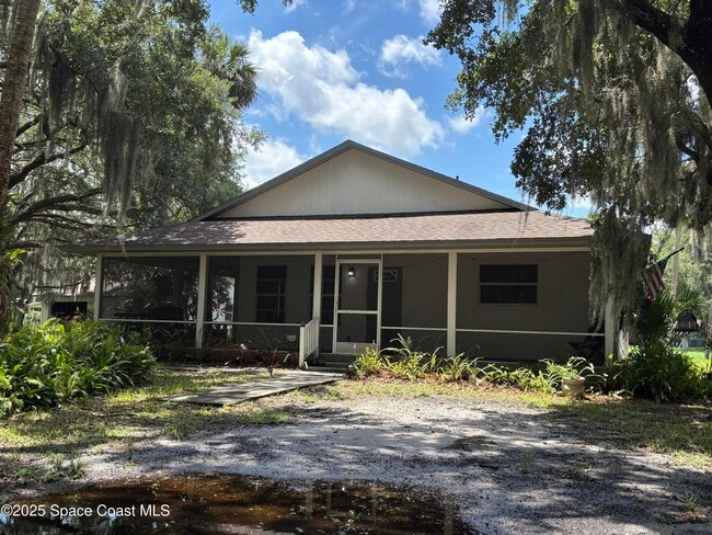 Photo - 5215 Lake Poinsett Rd