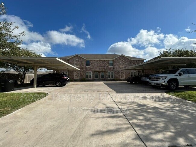 2603 E Eisenhower Ave Unit 2