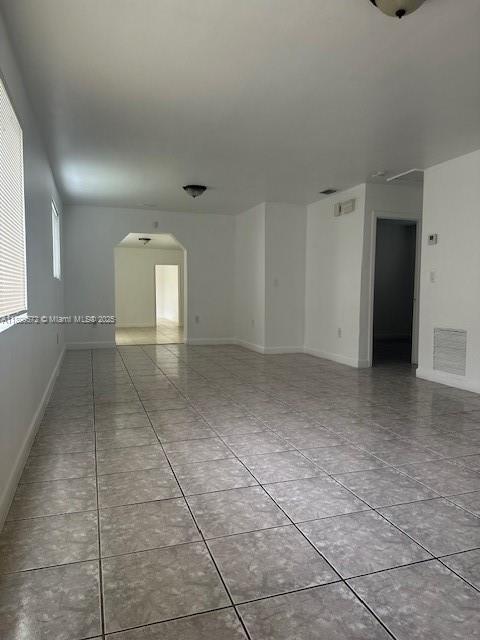 Photo - 5700 NW 5th Ave Unidad 5702