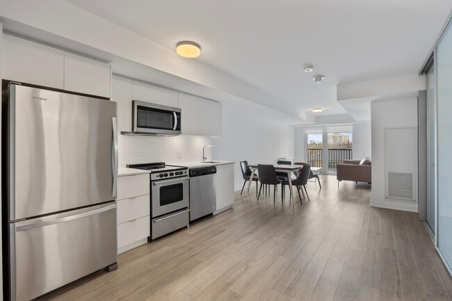 Building Photo - 480 Wilson Ave Unit 1