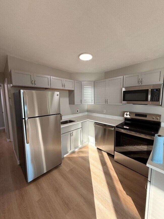 Photo - 487 Ocean Blvd