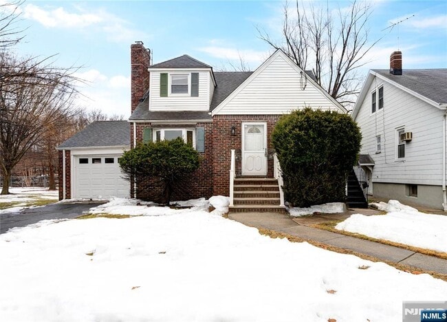 Building Photo - 203 Brinkerhoff St