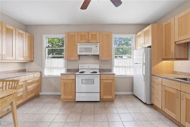 Photo - 50 4th St