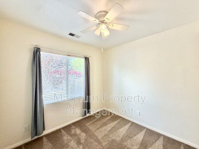 33205 Gypsum St