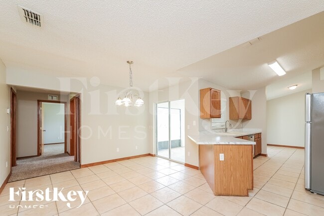 Photo - 329 Edgewood Ct