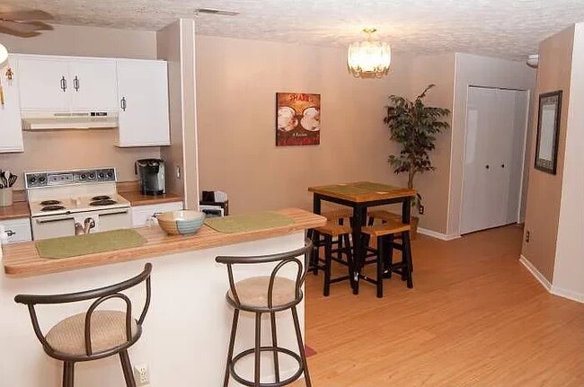 Photo - 22 Woodland Hills Dr Unit 1