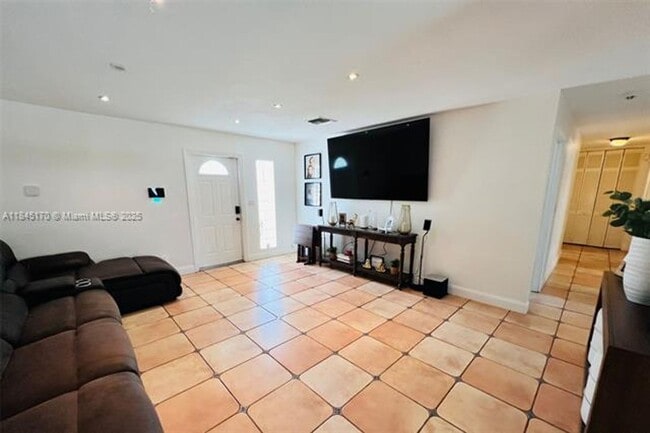 Photo - 8040 SW 196th Terrace