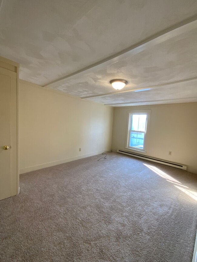 Photo - 37 Railroad Ave Unidad 37 RAILROAD AVE. #3