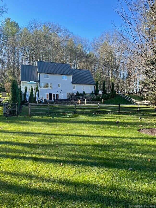 Photo - 40 Salmon Kill Rd