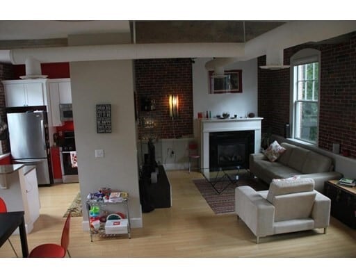 Photo - 48 Inman St Unit B