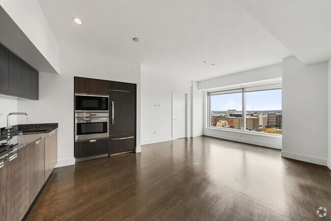Building Photo - 110 Stuart St Unit 19H Rental