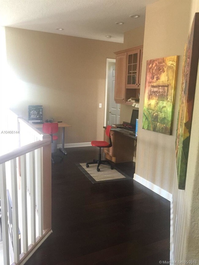 Photo - 19240 SW 30th St