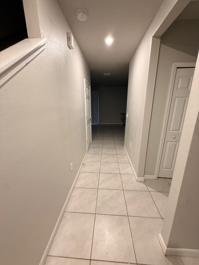 Photo - 1273 Zambrana Ct