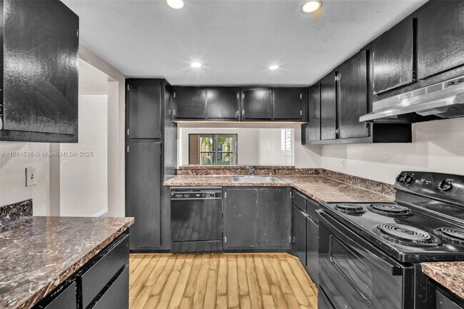 Photo - 6575 W Oakland Park Blvd Unit 218