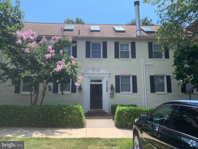 Building Photo - 2248 Washington Ave Unit W-102 Rental