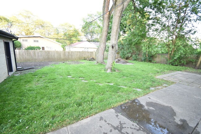 Photo - 907 S Elmhurst Rd