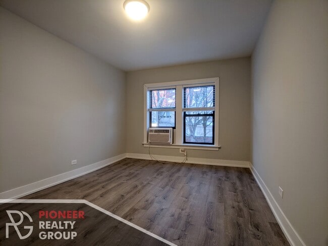 713 W Brompton Ave Unit 701-707-35