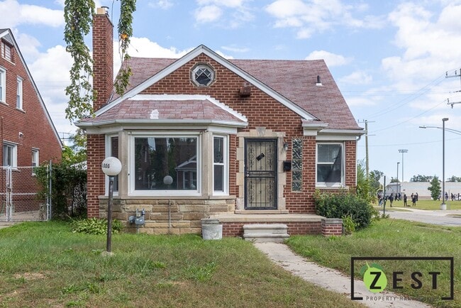 Building Photo - 18000 Birwood St Rental