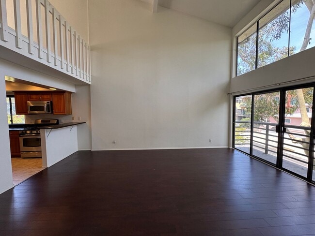 Photo - Large and Modern tri-level townhouse in Westwood minutes from Beverly Hills and UCLA