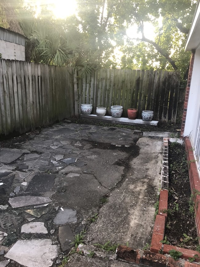 Photo - 2515 Riverside Dr