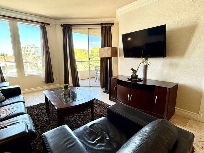 Photo - **MOVE-IN-SPECIAL $500 OFF 1st MO RENT** M...
