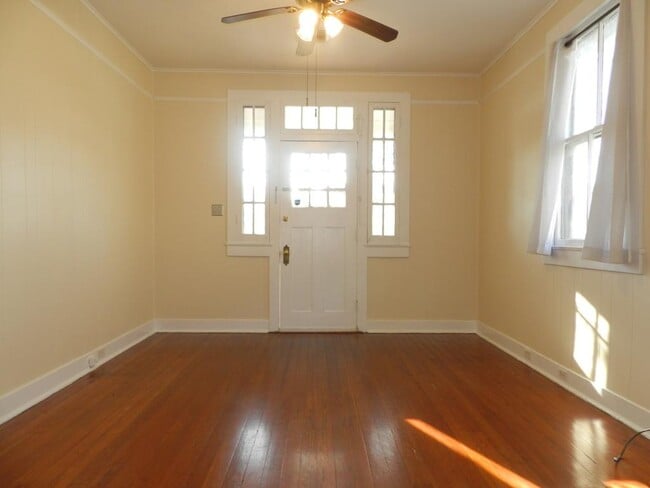 Photo - 329 N Bernadotte St