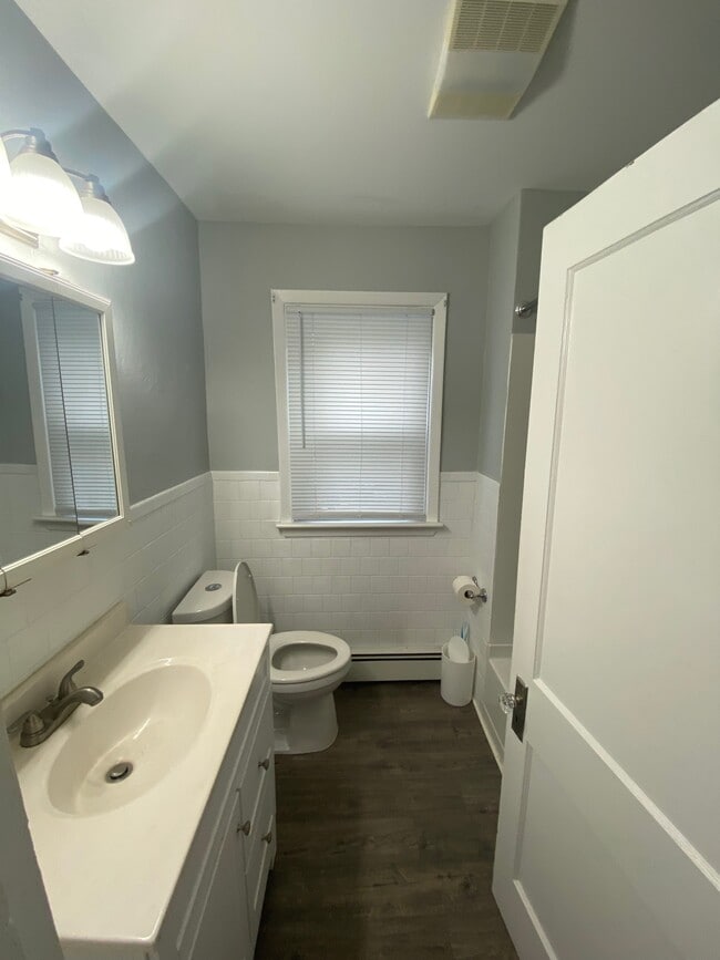 Photo - 78 Fort St Unit 1