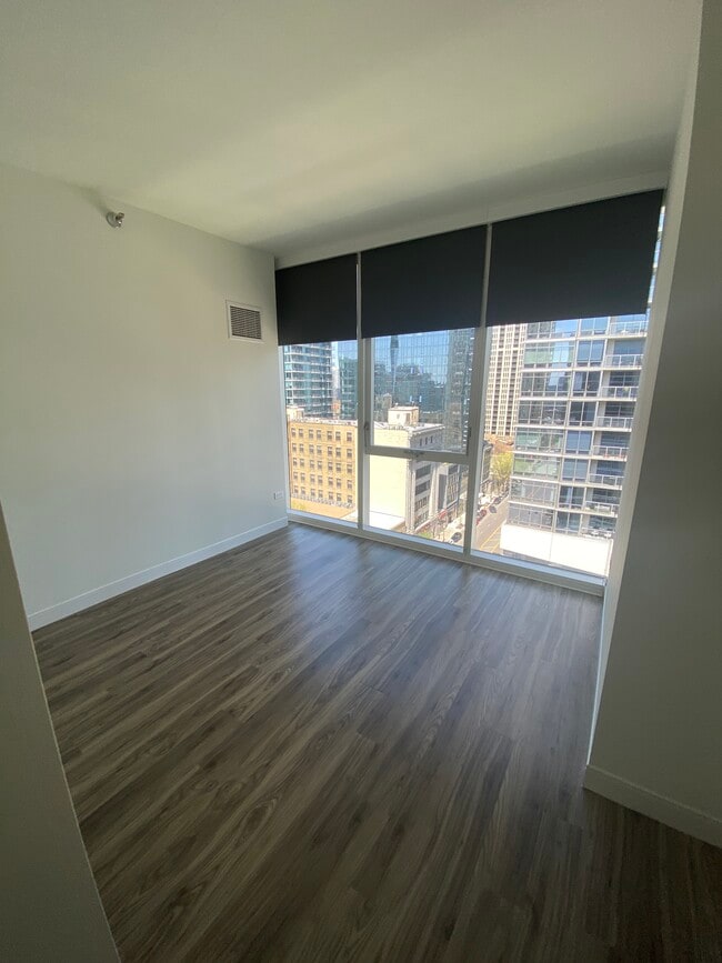 1400 S Michigan Ave Unit 709
