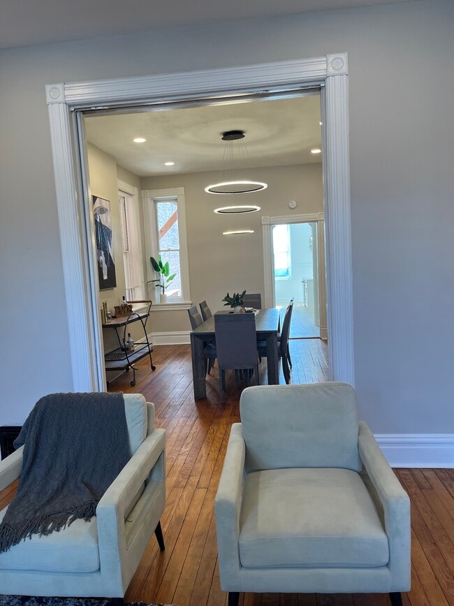 Photo - 1936 Arsenal St