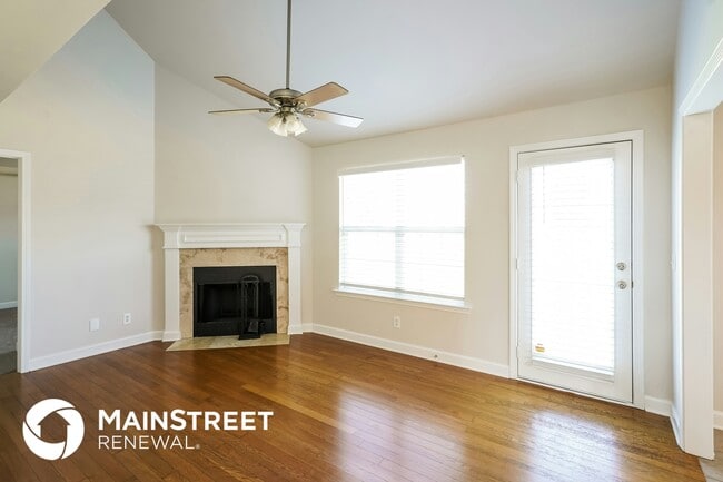 Photo - 1351 Lone Oak Rd