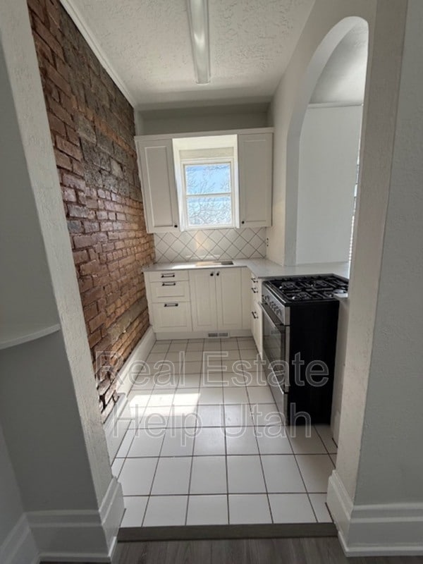 Photo - 365 S Elizabeth St Unidad #3