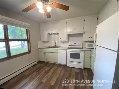 Photo - 123 19th Ave N Unit 1