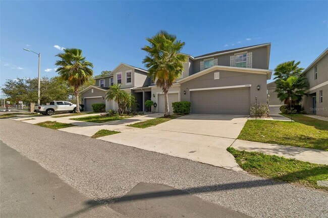 Photo - 10687 Lake Montauk Dr