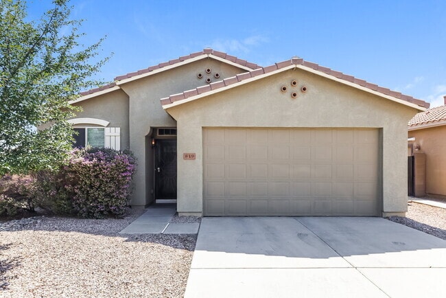 Building Photo - 819 S 176th Ln Rental