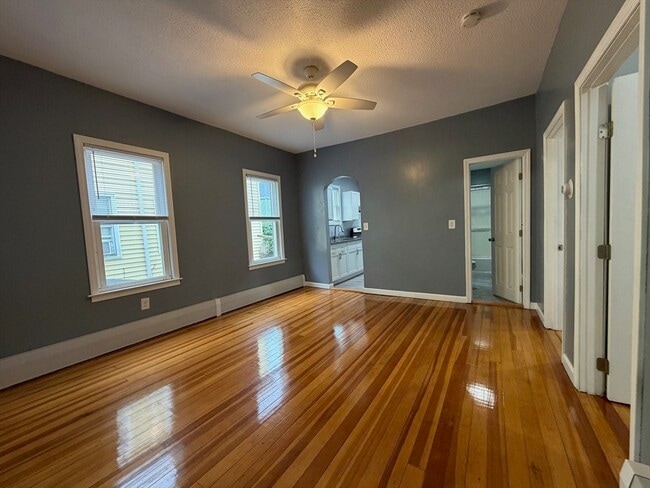 88 Nye St Unit 1