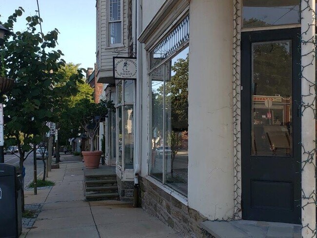 Photo - 12 W Abington Ave Unit 1