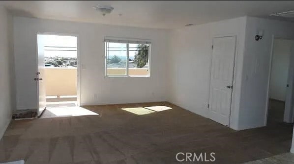 Building Photo - 2826 Main St Rental